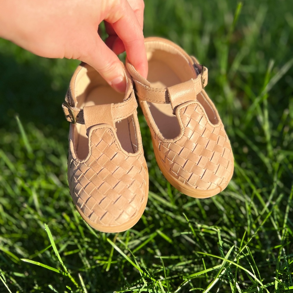 Consciously baby leather woven t-bar shoes
